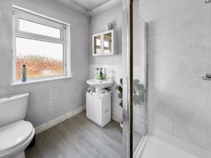 Photo 17- click for photo gallery